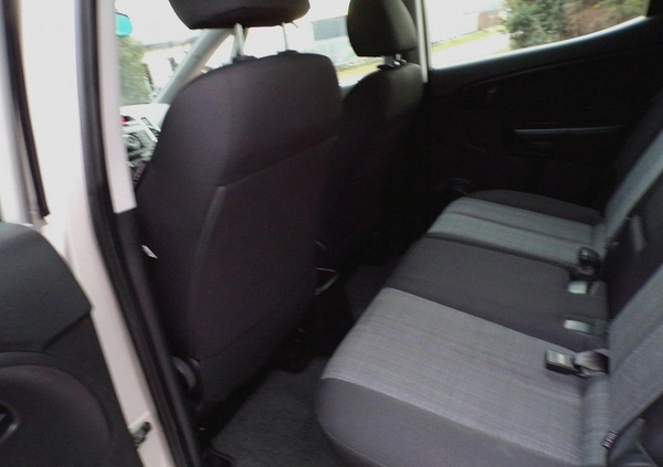 Kia Venga cena 22900 przebieg: 189000, rok produkcji 2010 z Mikołajki małe 466